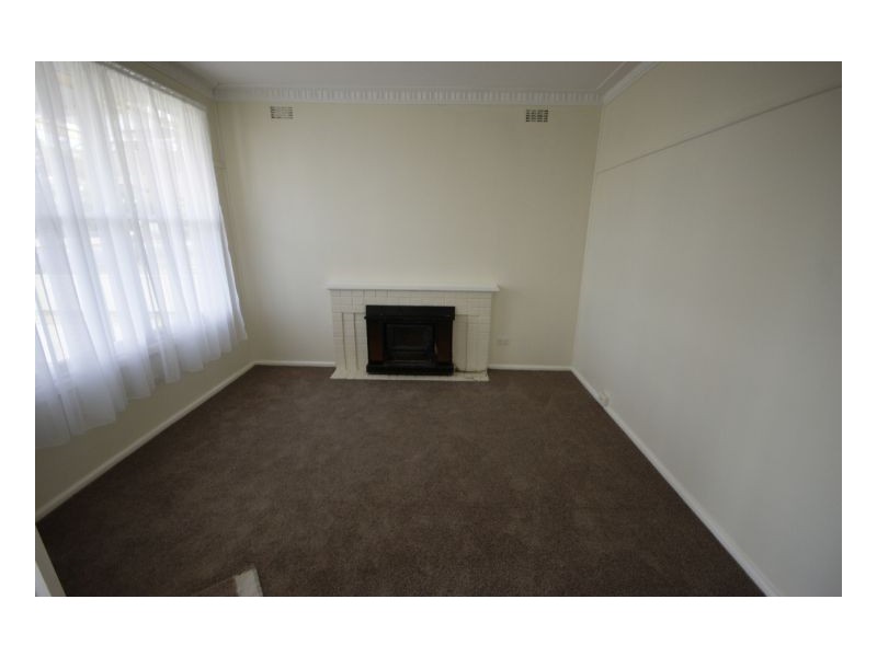 291 Sloane St, Deniliquin NSW 2710