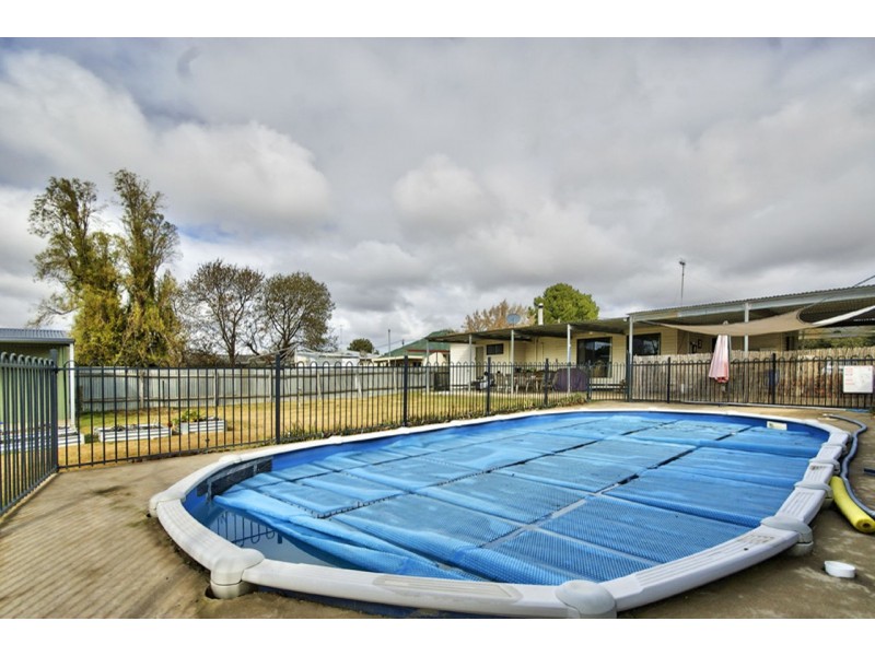 317 Finley Road, Deniliquin NSW 2710
