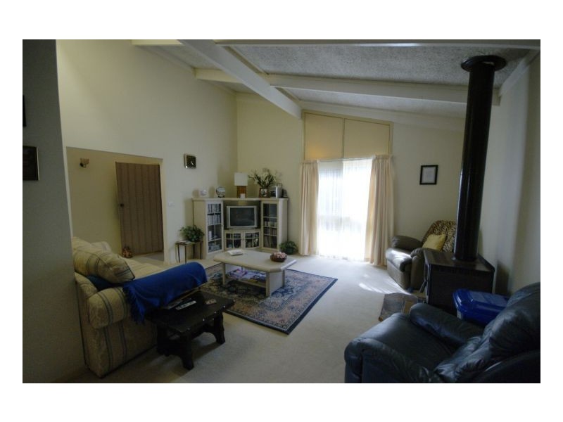78, Russell Street, Deniliquin NSW 2710
