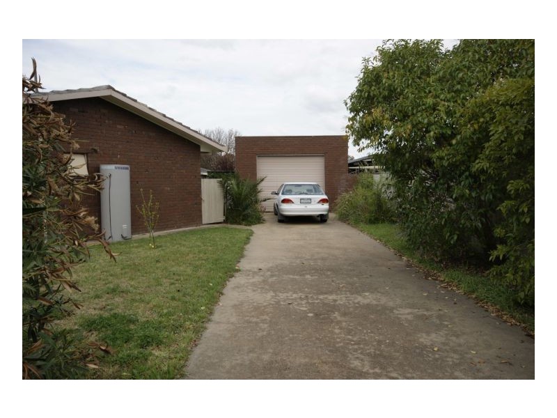 78, Russell Street, Deniliquin NSW 2710