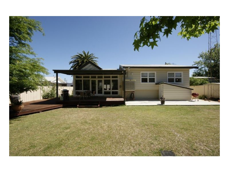 513 St Michael St, Deniliquin NSW 2710