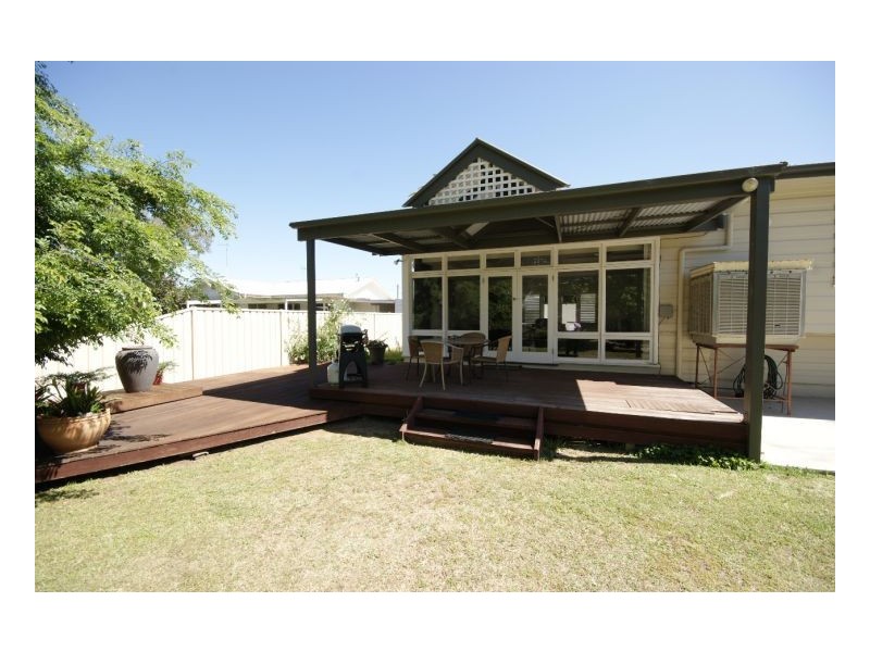 513 St Michael St, Deniliquin NSW 2710