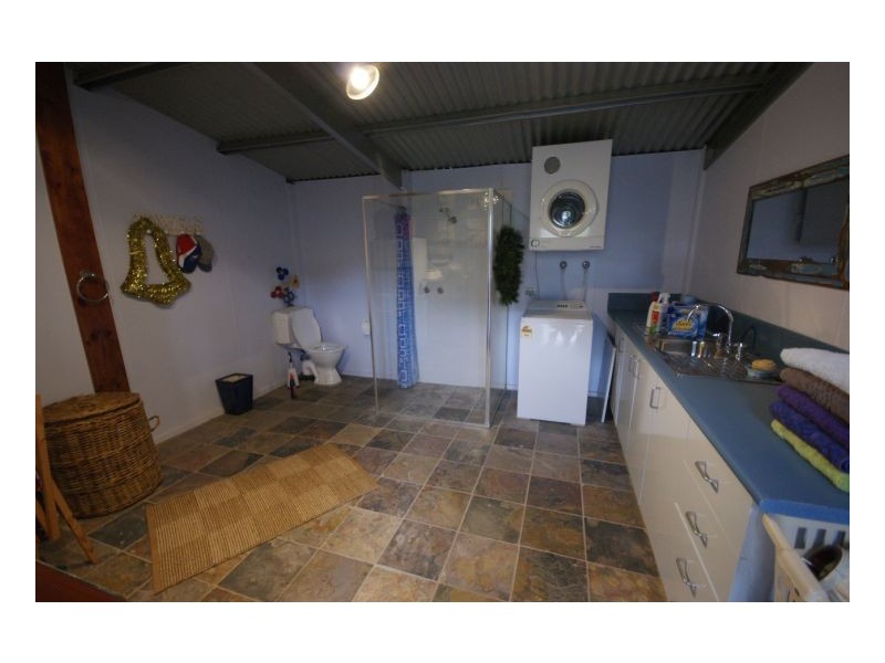 513 St Michael St, Deniliquin NSW 2710