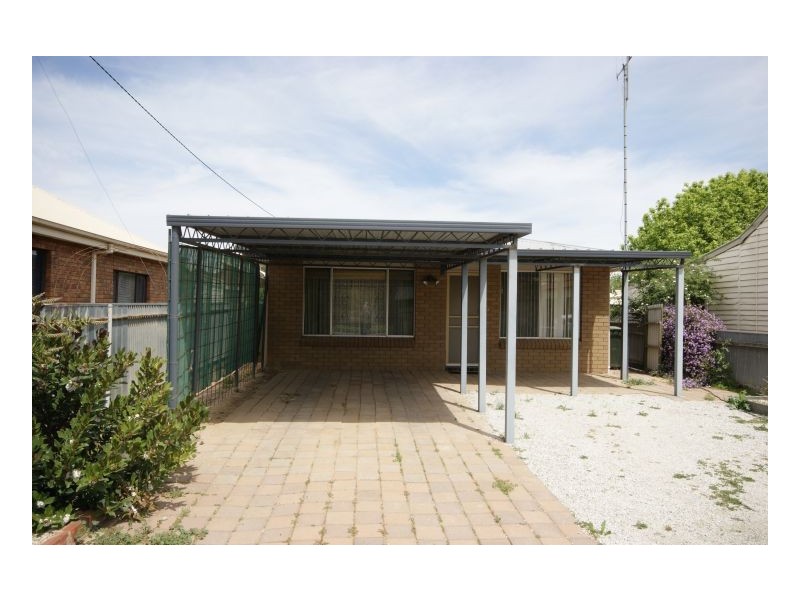 362 Trickett Street, Deniliquin NSW 2710