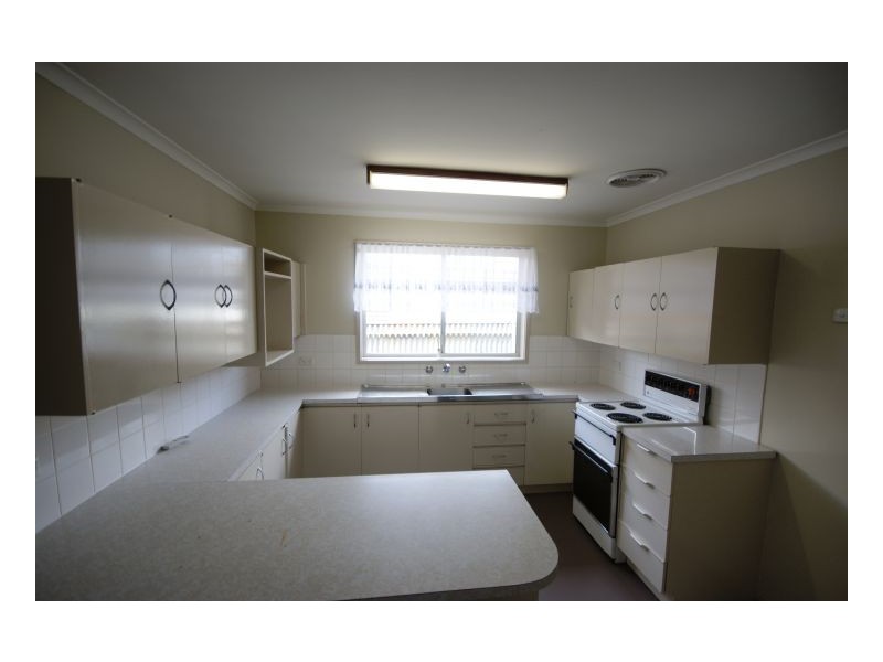 362 Trickett Street, Deniliquin NSW 2710