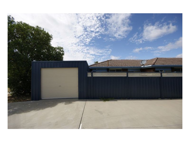 5/334 Henry St, Deniliquin NSW 2710