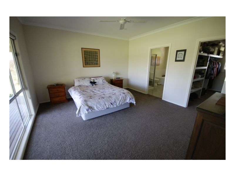 335 Flanagans Lane, Deniliquin NSW 2710