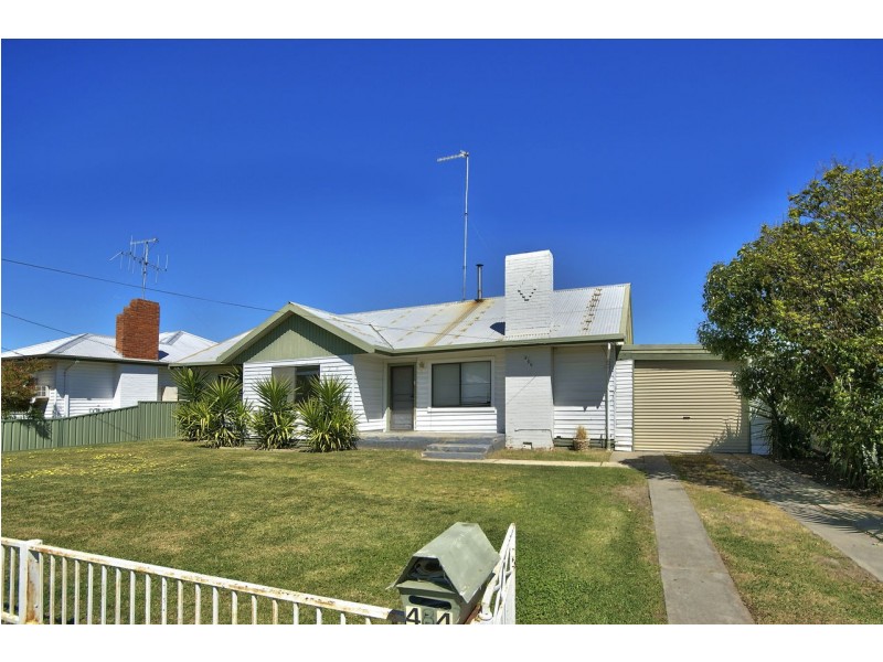 484 Maher Street, Deniliquin NSW 2710