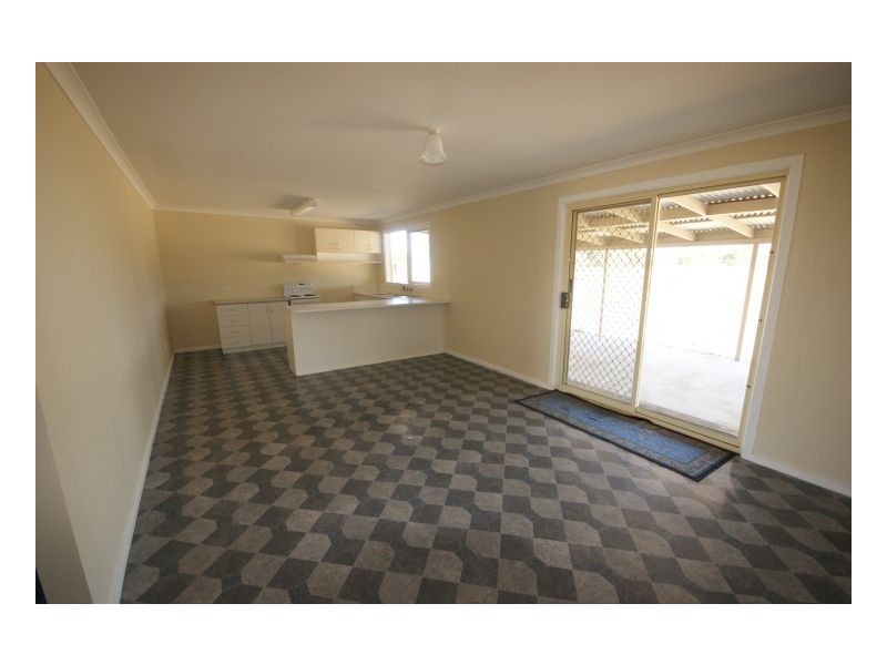 28 Moulamein Road, Deniliquin NSW 2710