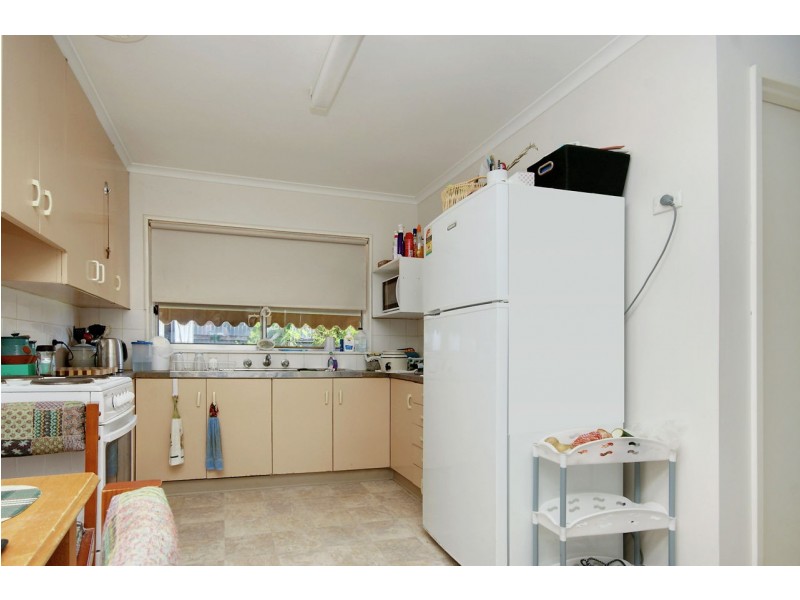 2/427 Harfleur Street, Deniliquin NSW 2710