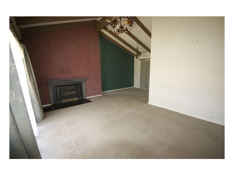 169 Browning Street, Deniliquin NSW 2710