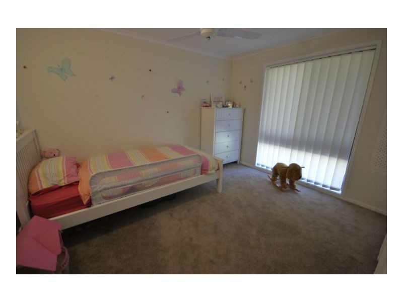 102 Ross St, Deniliquin NSW 2710