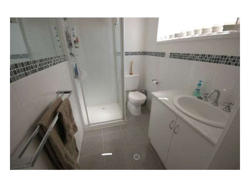 102 Ross St, Deniliquin NSW 2710