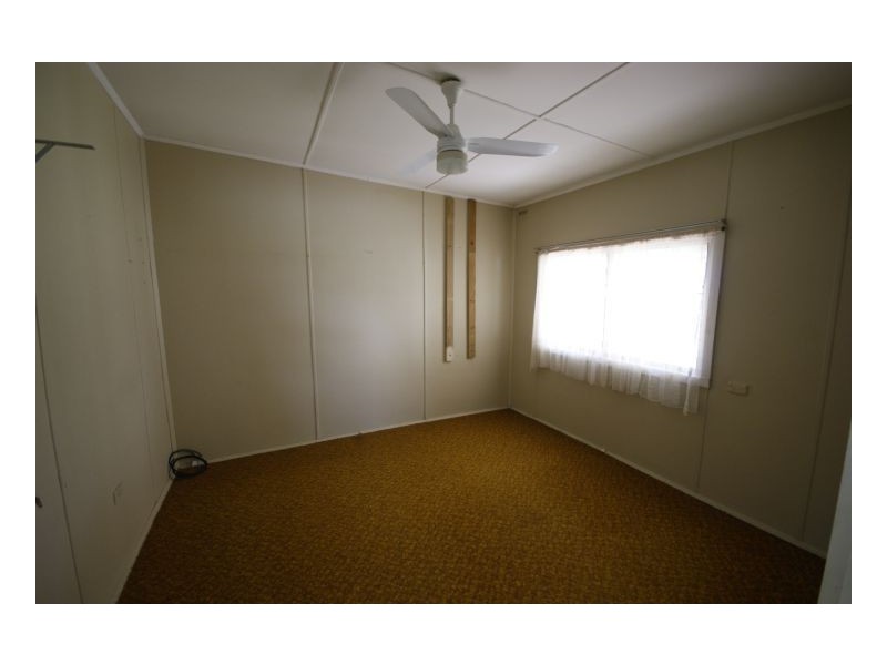 257 River Street, Deniliquin NSW 2710