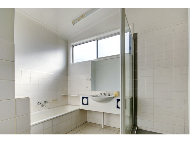 306 Poictiers Street, Deniliquin NSW 2710