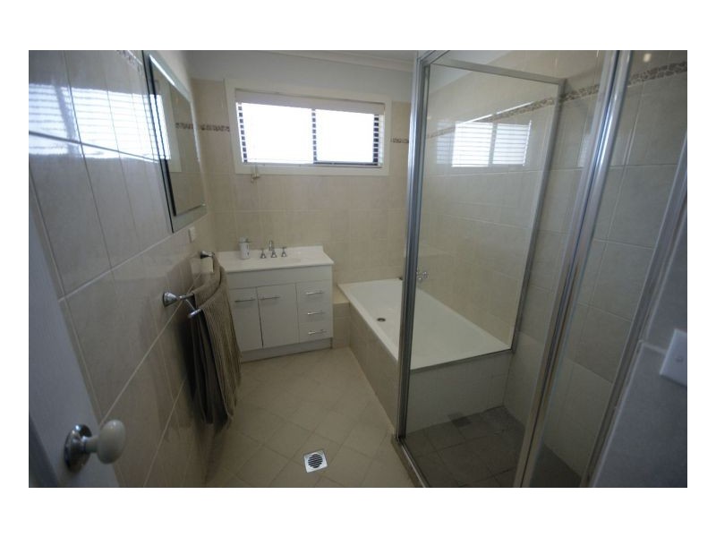 92 Macauley St, Deniliquin NSW 2710