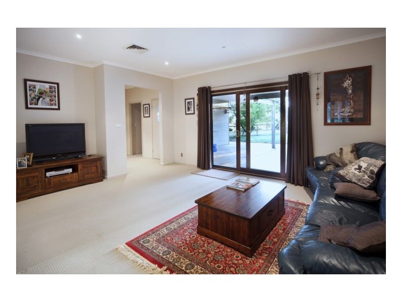 371 Todds Rd, Deniliquin NSW 2710