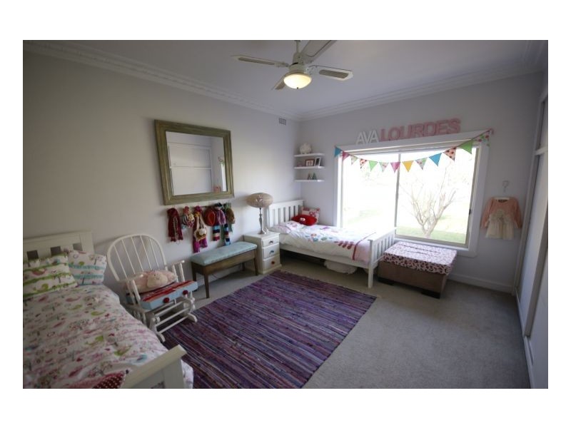 113 Hughes St, Deniliquin NSW 2710
