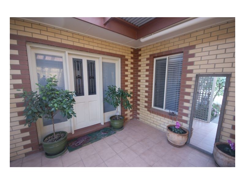 113 Hughes St, Deniliquin NSW 2710