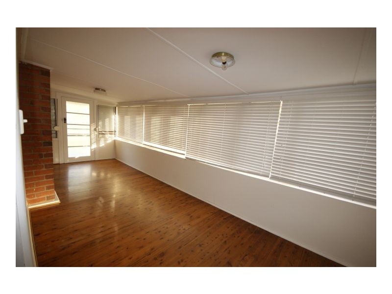 81 Wellington Street, Deniliquin NSW 2710