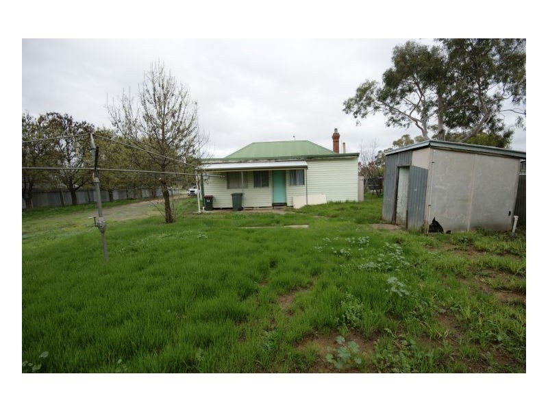 24a Byrne St, Mathoura NSW 2710