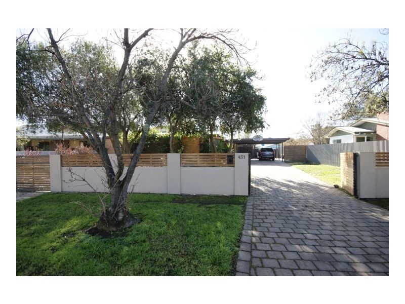 451 Wilkinson St, Deniliquin NSW 2710