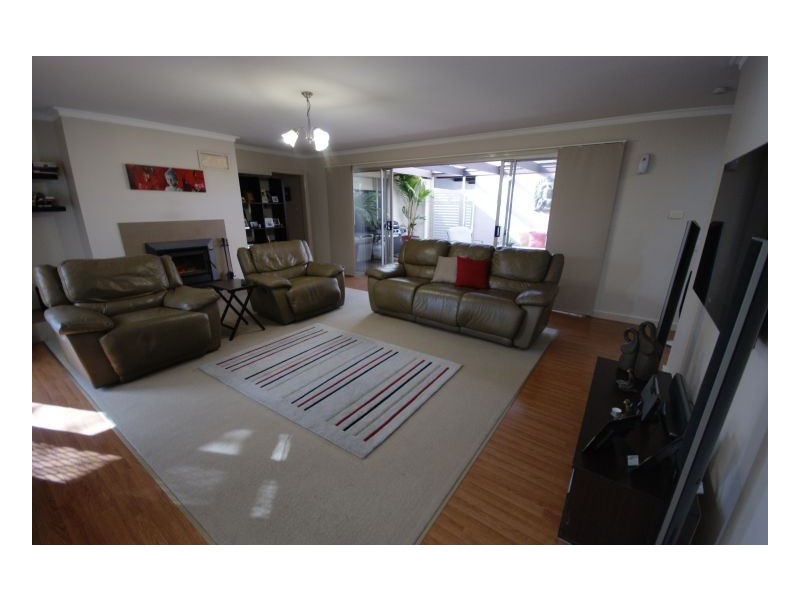 451 Wilkinson St, Deniliquin NSW 2710