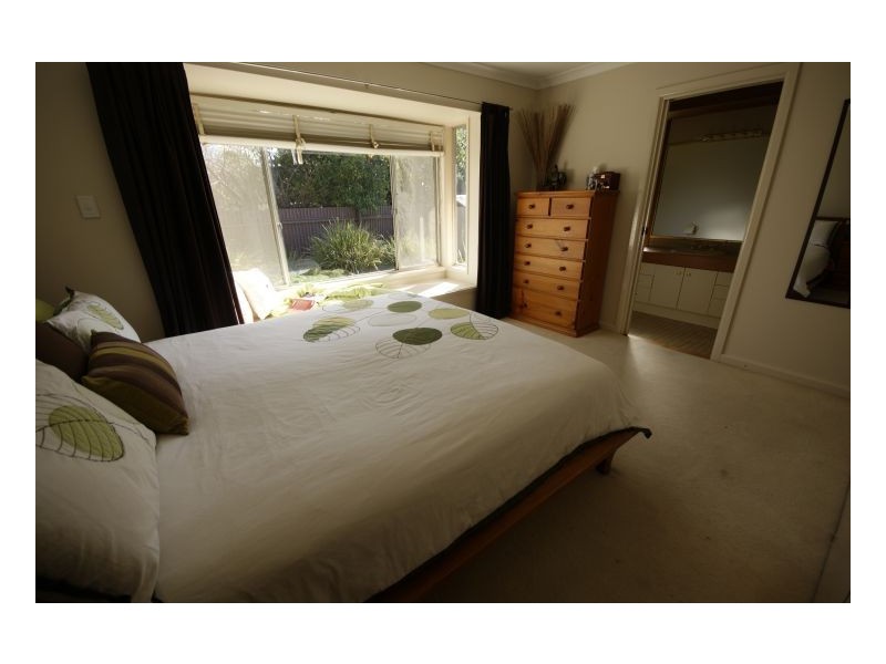 451 Wilkinson St, Deniliquin NSW 2710