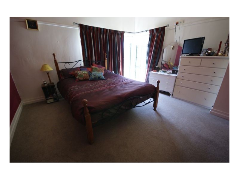 318 Wood St, Deniliquin NSW 2710