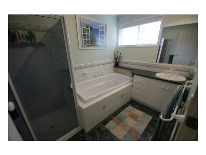 307 Jameson St, Deniliquin NSW 2710