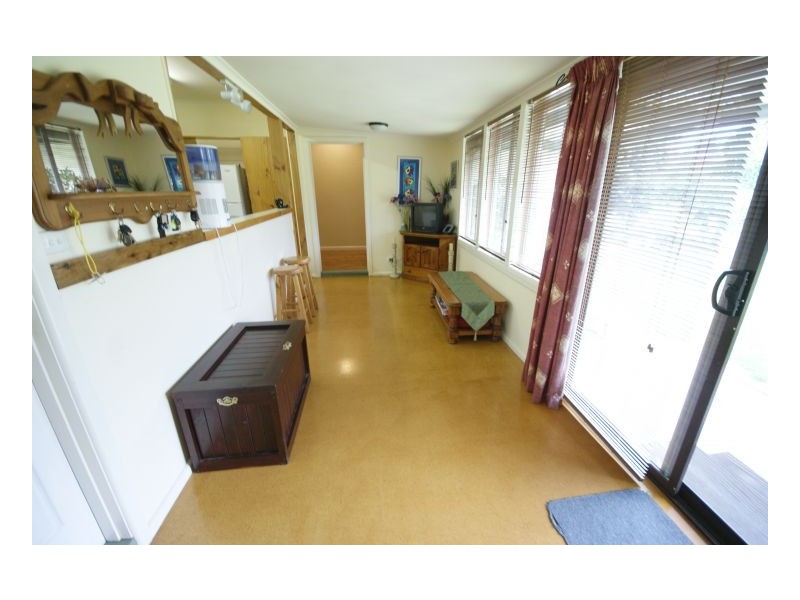 403 Campbell Cres, Deniliquin NSW 2710