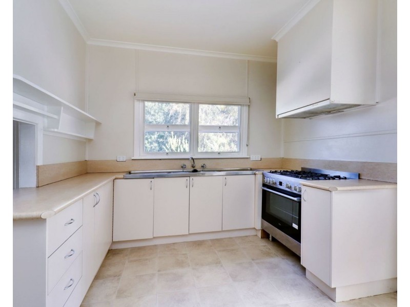 270 Duncan Street, Deniliquin NSW 2710