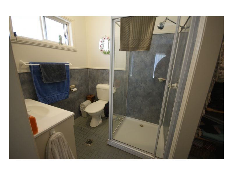 225 Henry St, Deniliquin NSW 2710