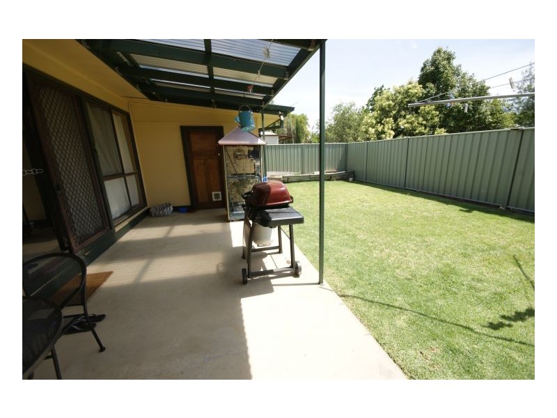 225 Henry St, Deniliquin NSW 2710