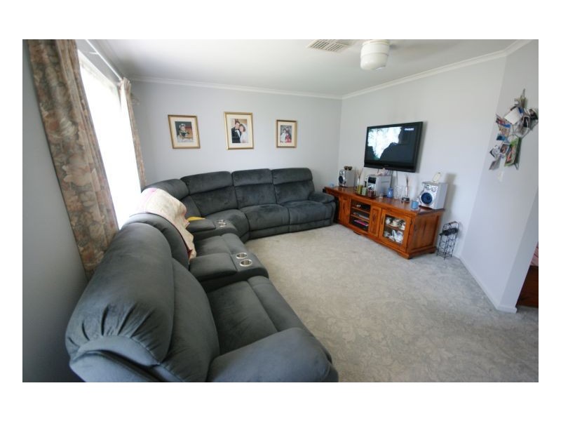 218 Finley Rd, Deniliquin NSW 2710