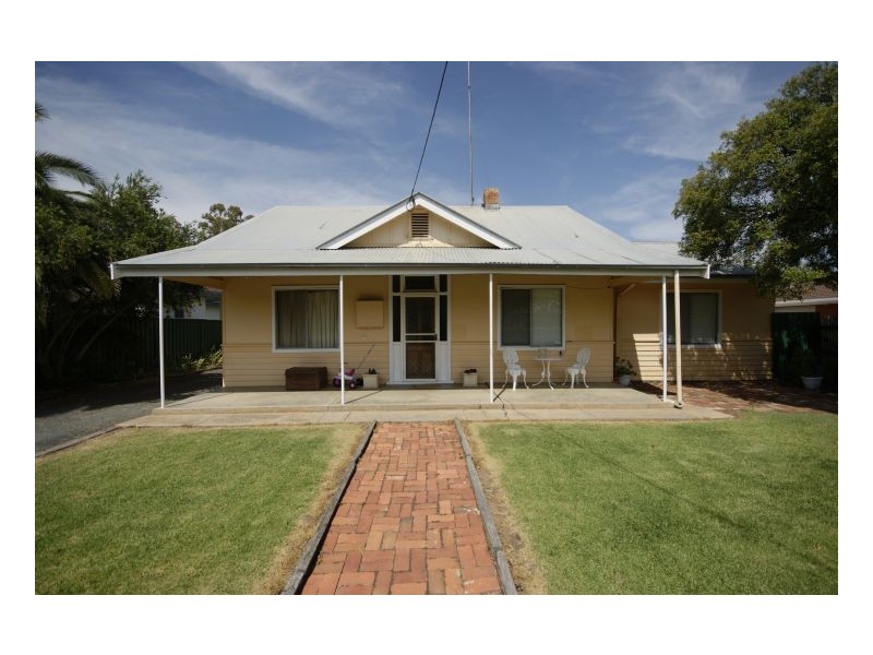 278 Duncan St, Deniliquin NSW 2710