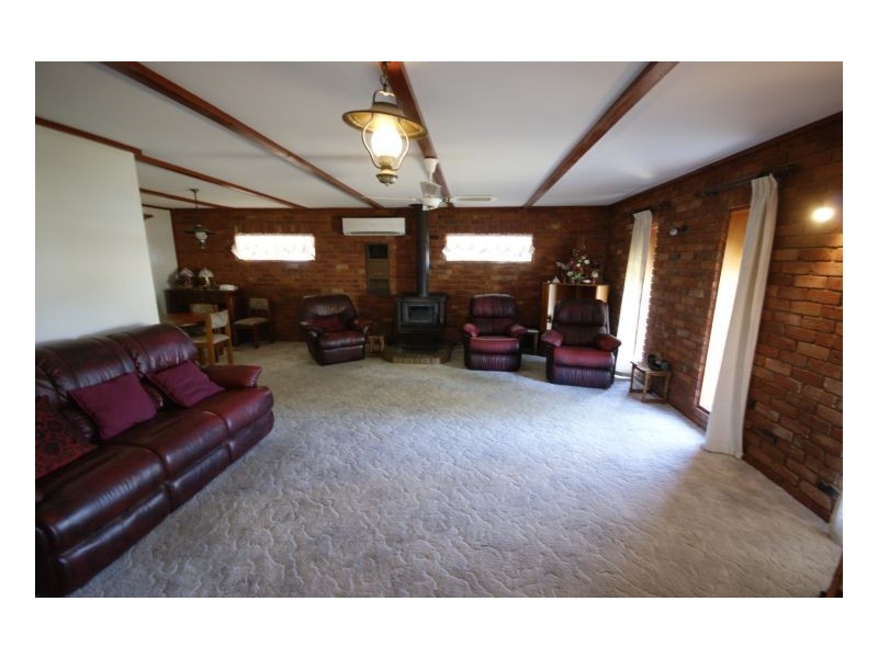 157 Faulkner St, Deniliquin NSW 2710