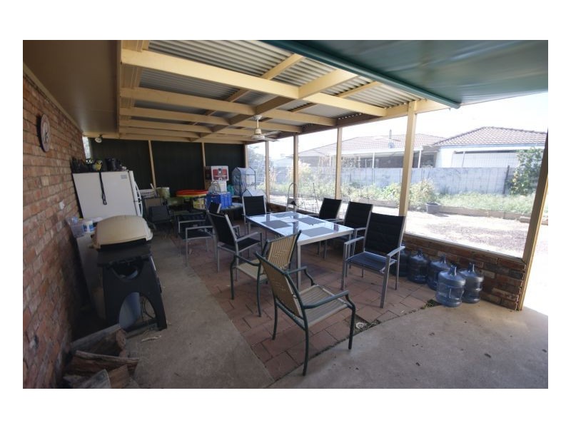 157 Faulkner St, Deniliquin NSW 2710