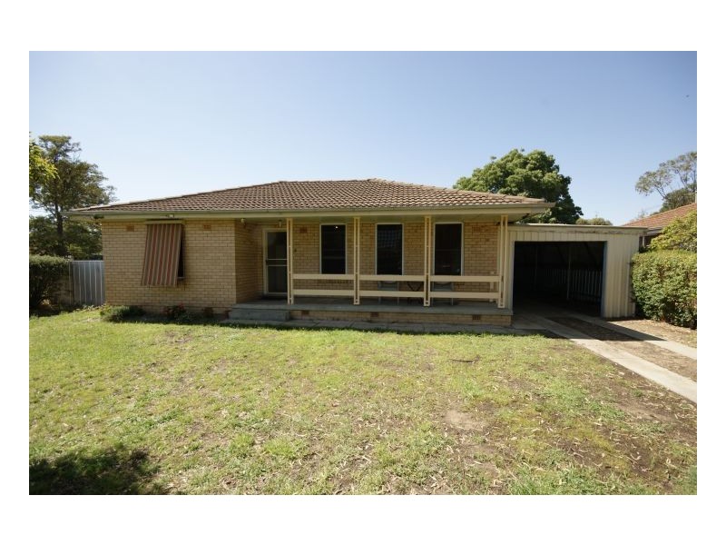 96, Decimus St, Deniliquin NSW 2710
