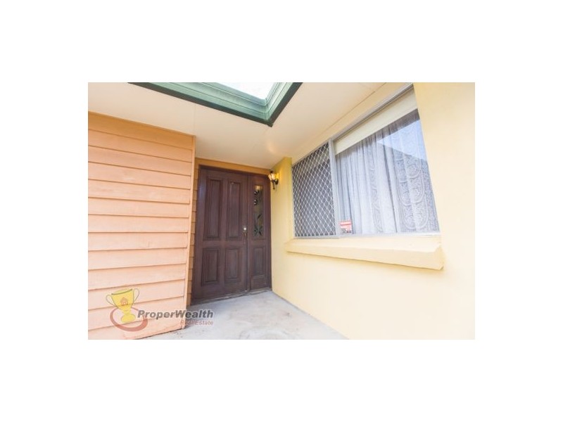 1 Belinda Crescent, Springwood QLD 4127