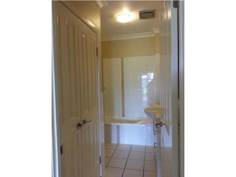 621-625 Newnham Road, Upper Mount Gravatt QLD 4122