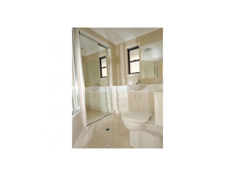 2/93 Scott Road Herston, Herston QLD 4006