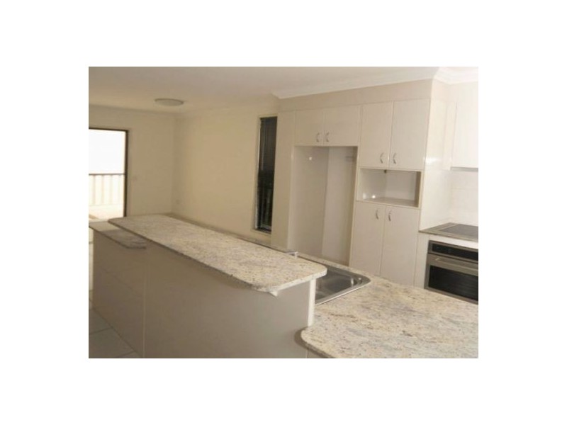 2/93 Scott Road Herston, Herston QLD 4006