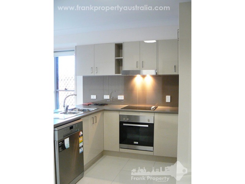 Unit 18, 12-24 Joyce Street, Coopers Plains QLD 4108