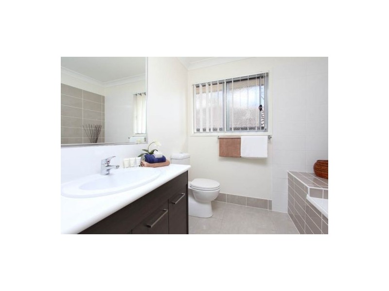 1-13 Chase Close, Underwood QLD 4119