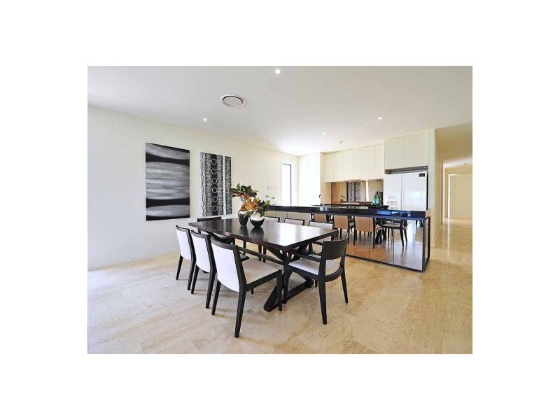 2506 The Estate, Sanctuary Cove QLD 4212