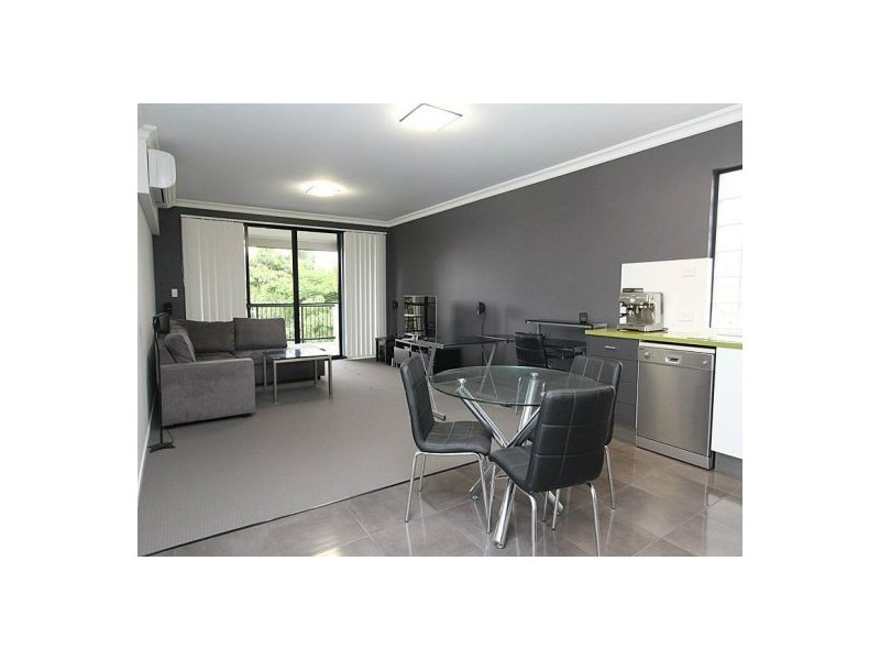 20/621-625 Newnham Road, Upper Mount Gravatt QLD 4122