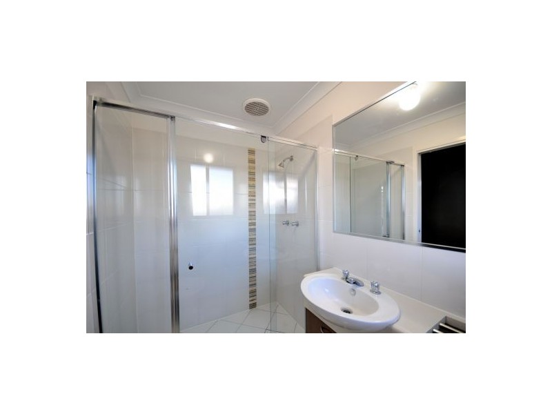 12 / 15 James Edward Street, Richlands QLD 4077