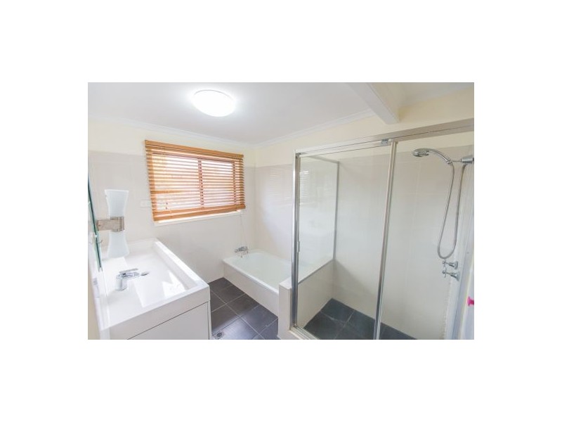 100 Highgate Street, Coopers Plains QLD 4108