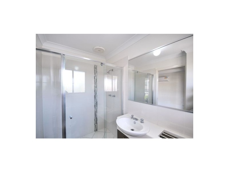 42/15 James Edward Street, Richlands QLD 4077